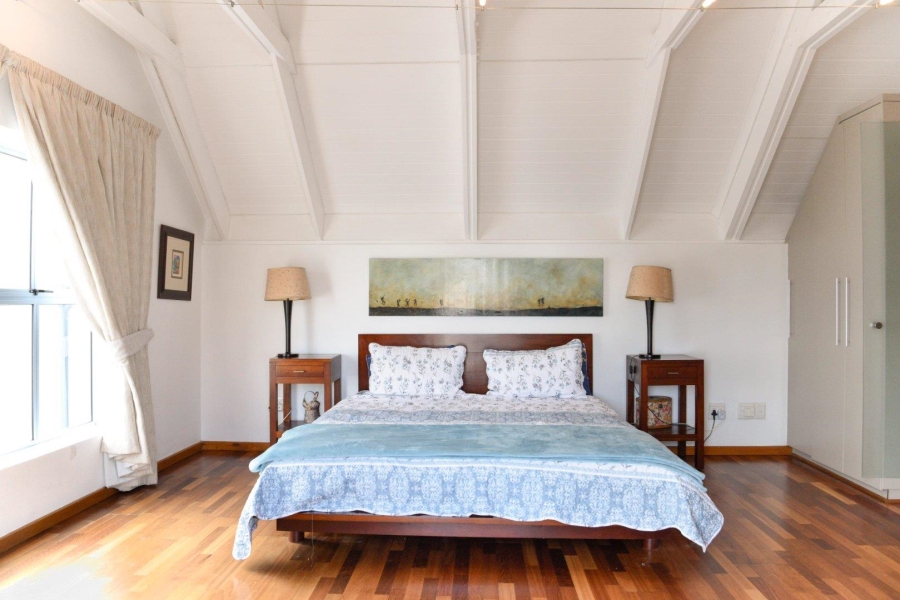 To Let 3 Bedroom Property for Rent in Big Bay Western Cape